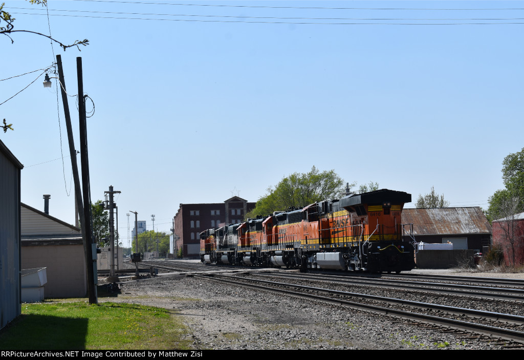 BNSF 6932 9792 3172 1572 6416